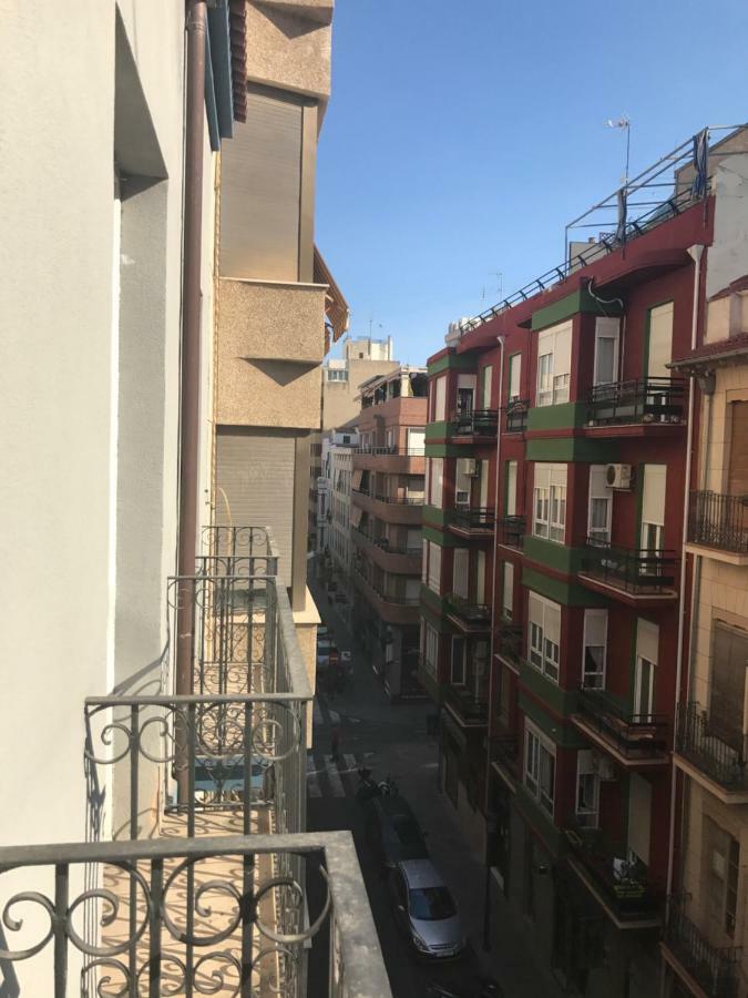 Ferienwohnung im Zentrum Alicante Exterior foto